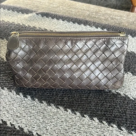 Bottega Veneta Brown Leather Pouch - Picture 1 of 11